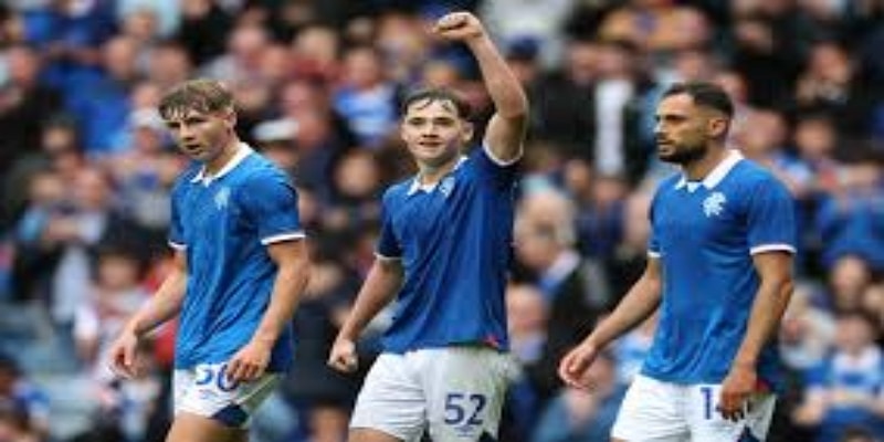 新帅马丁的完美开局：战术革新与青春风暴- 米兰体育