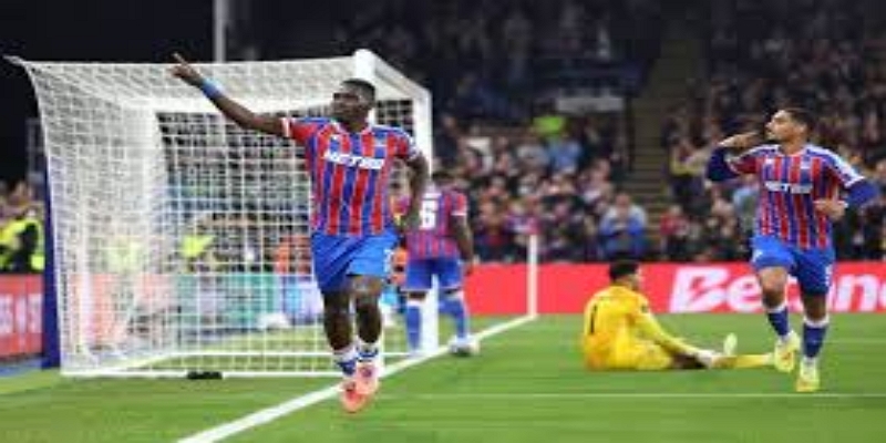 数据与荣誉的对照：两段曼联生涯的现实差异    -米兰体育