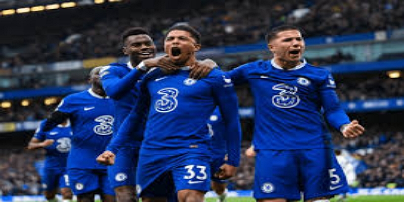 埃弗顿的“蓝军灵魂”：肯赖特的坚持与奉献-米兰体育