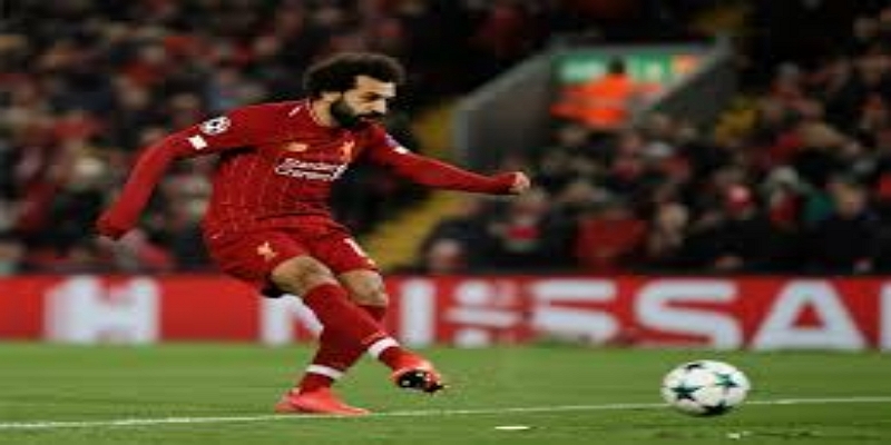 点球失误后的心理战  -米兰体育