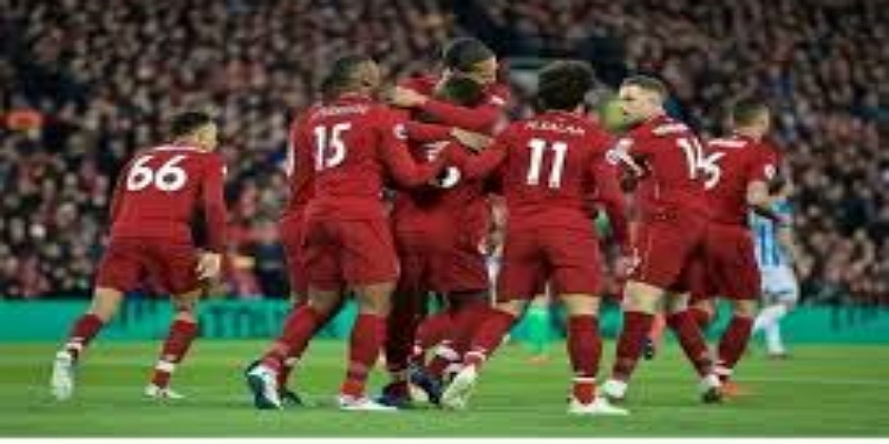 历史脉络与豪门对标：利物浦的战略追赶-米兰体育