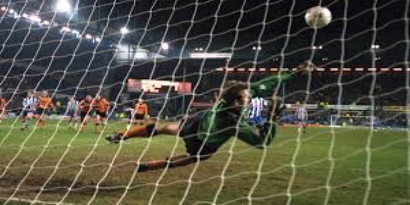 狼队客场3-2险胜都灵：英超火力与意甲韧性的经典对决-米兰体育