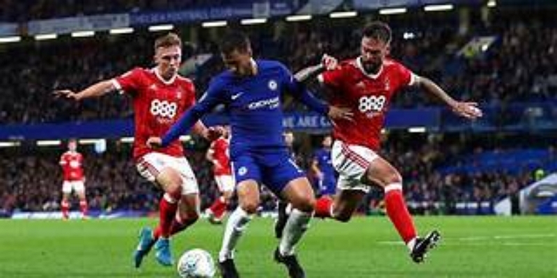 米兰体育深度分析—裁判争议与制度反馈机制缺失-米兰体育